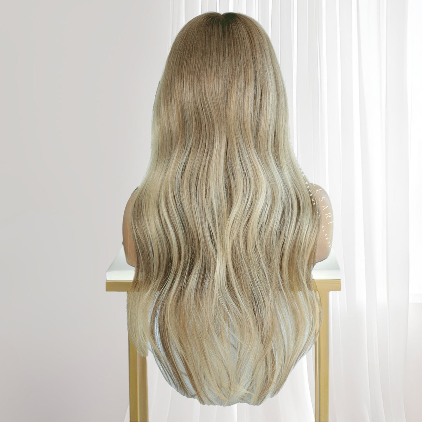 Sienna - Perruque Balayage blond cendré