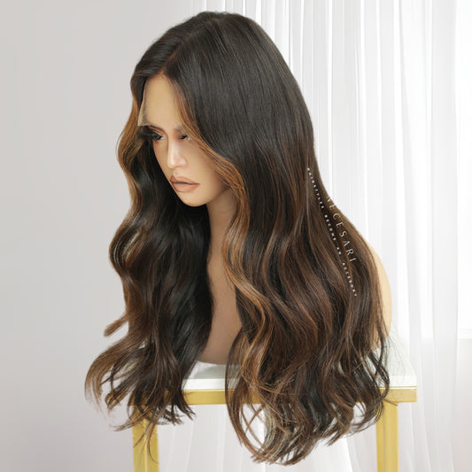 Mira - Perruque Brun Ébène avec Contouring Caramel