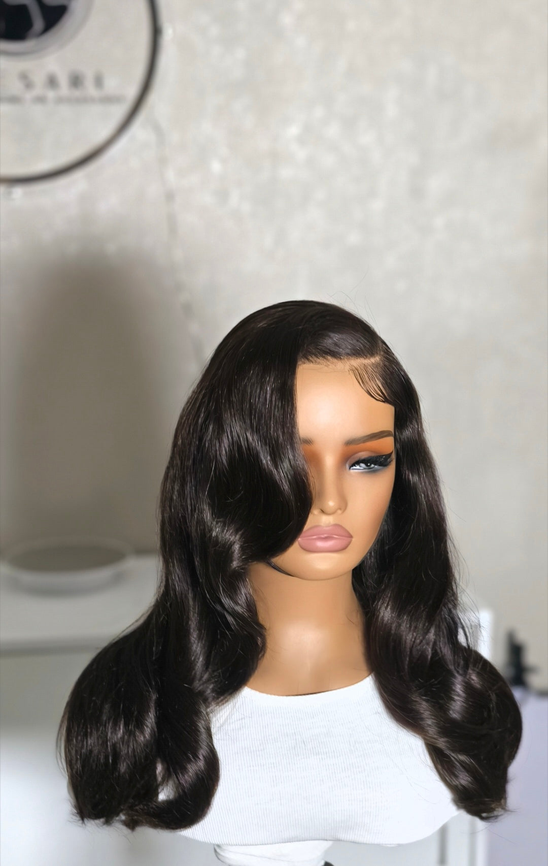 Perruque Side Part- Baby Hair    200 % densité - Cheveux Noirs