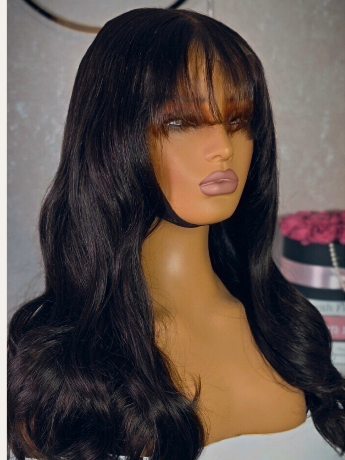 Perruque à  Frange – Virgin Hair – 200 % densité - Cheveux Noirs